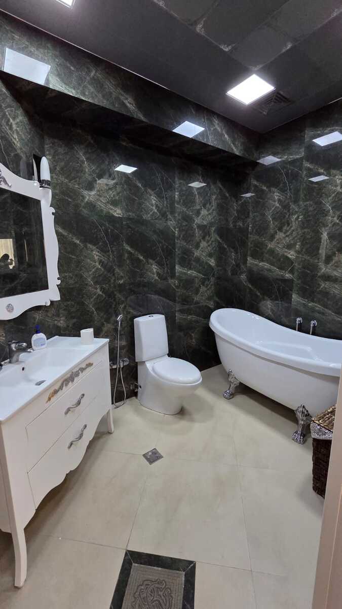 İcarəyə verilir 5 otaqlı yeni tikili 200 m² — Mənzil, Bakı (8)