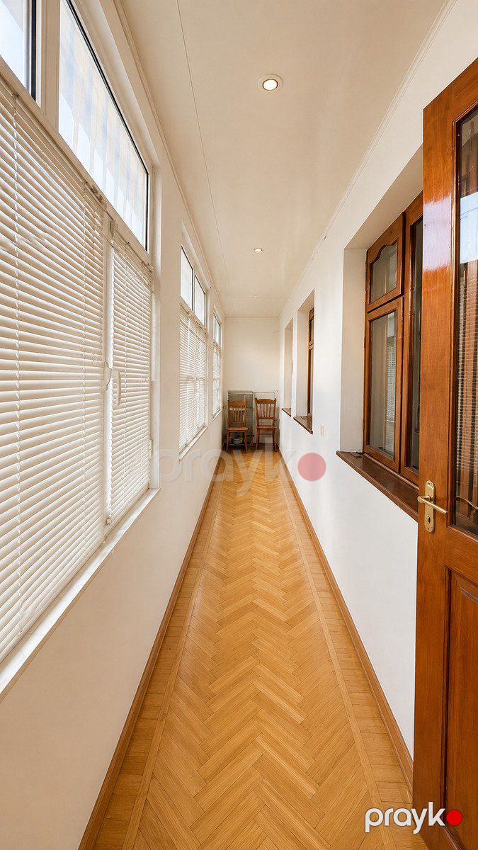 Satılır 3 otaqlı köhnə tikili 135 m² — Mənzil, Bakı (3)