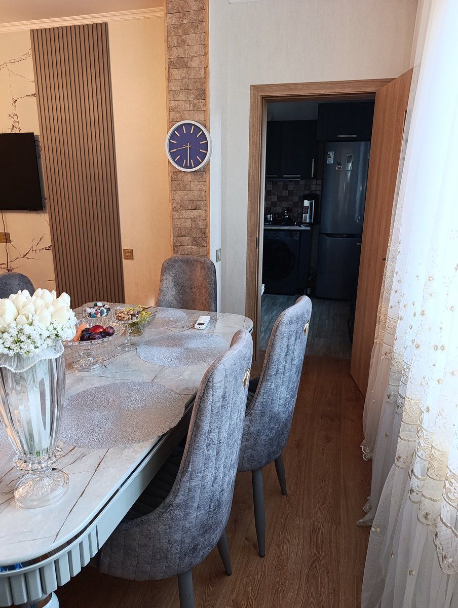 Satılır 2 otaqlı köhnə tikili 57 m² — Mənzil, Bakı (2)
