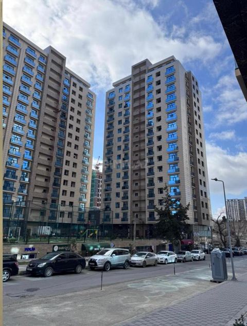 Satılır 2 otaqlı yeni tikili 83 m² — Bakı