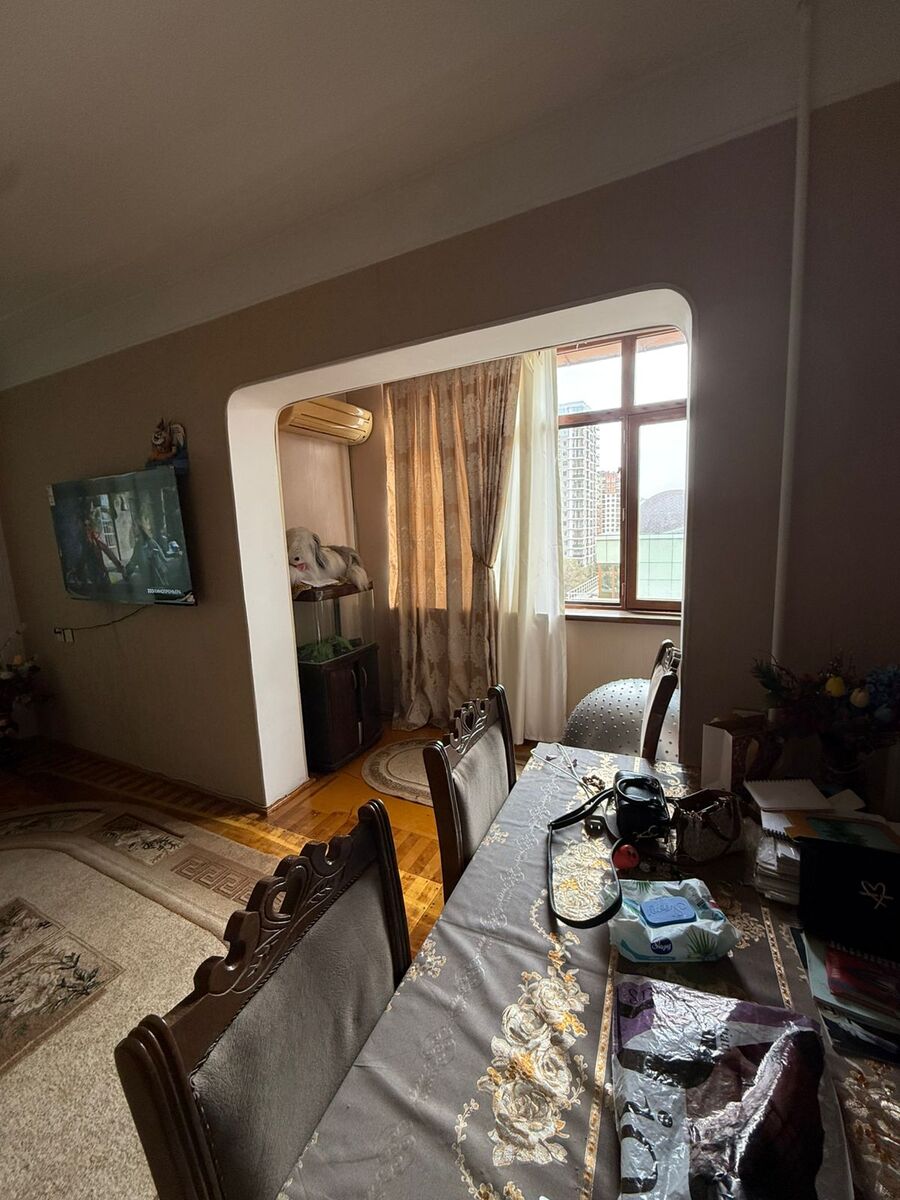Satılır 2 otaqlı köhnə tikili 60 m² — Mənzil, Bakı (3)