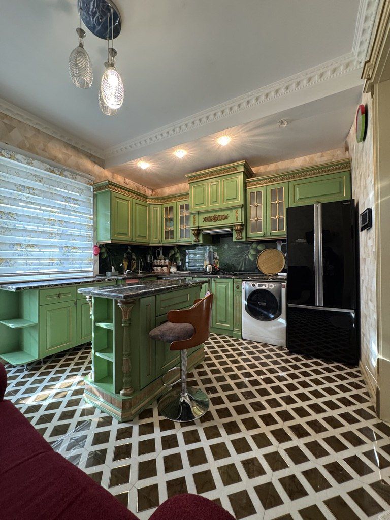 Satılır 4 otaqlı köhnə tikili 110 m² — Mənzil, Bakı (8)