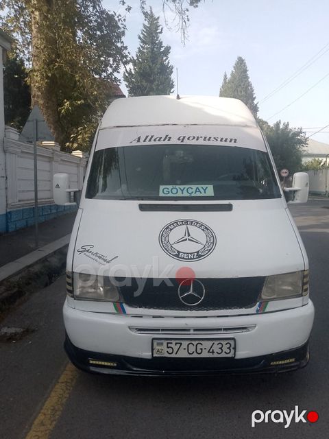 Mercedes Sprinter 208, 2.9 L, 1999 il, 438 562 km