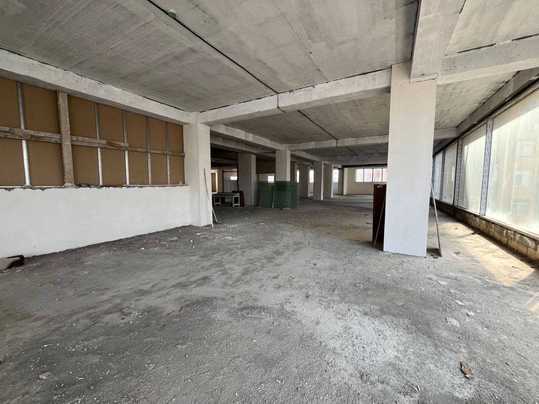 Satılır obyekt 810 m² — Əmlak, Bakı (12)