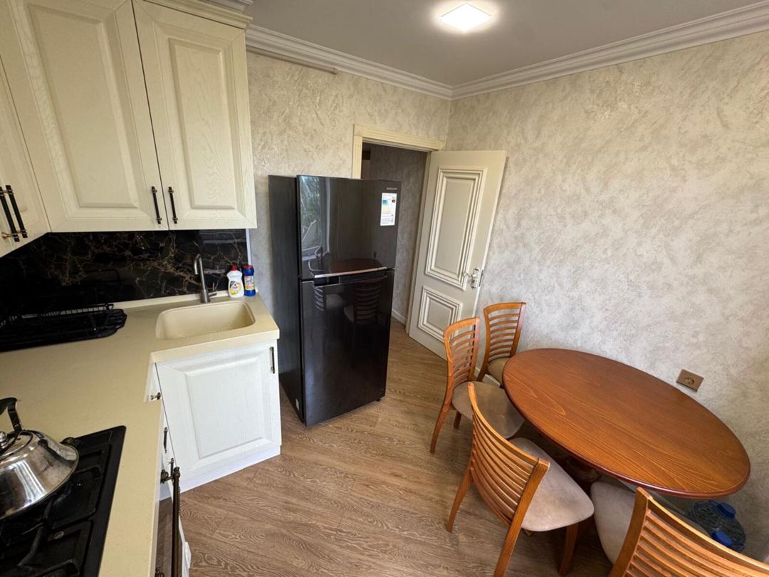 İcarəyə verilir 2 otaqlı köhnə tikili 70 m² — Mənzil, Bakı (12)