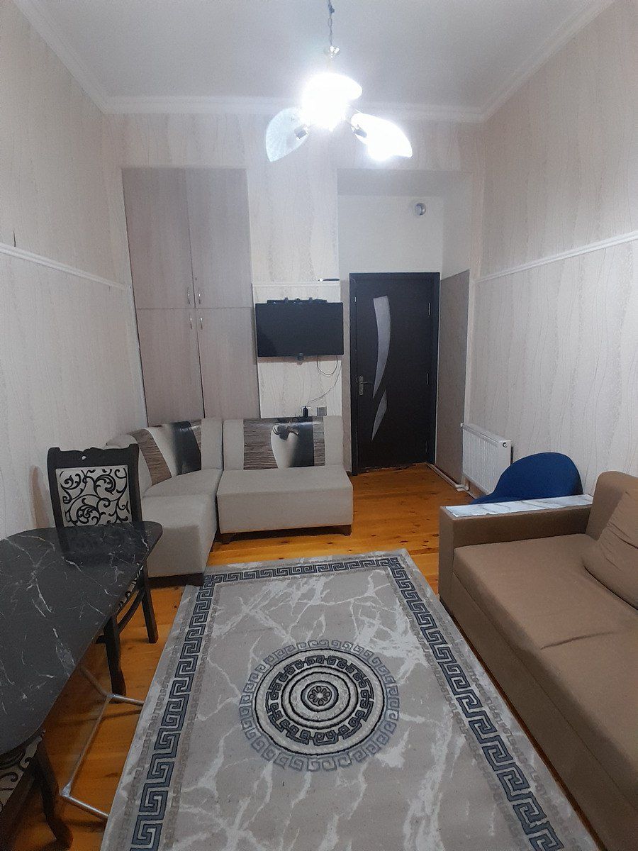 Satılır 2 otaqlı köhnə tikili 35 m² — Mənzil, Bakı (12)