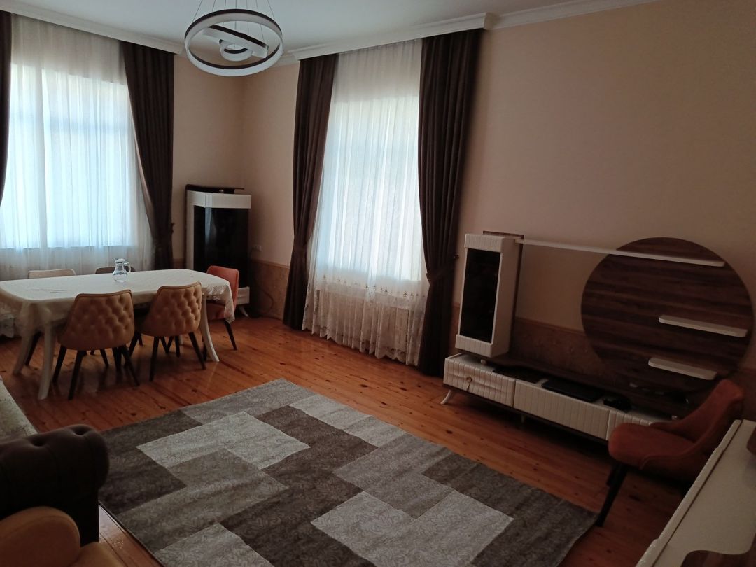 Satılır 7 otaqlı həyət evi/bağ evi 250 m² — Ev, villa, Bakı (8)