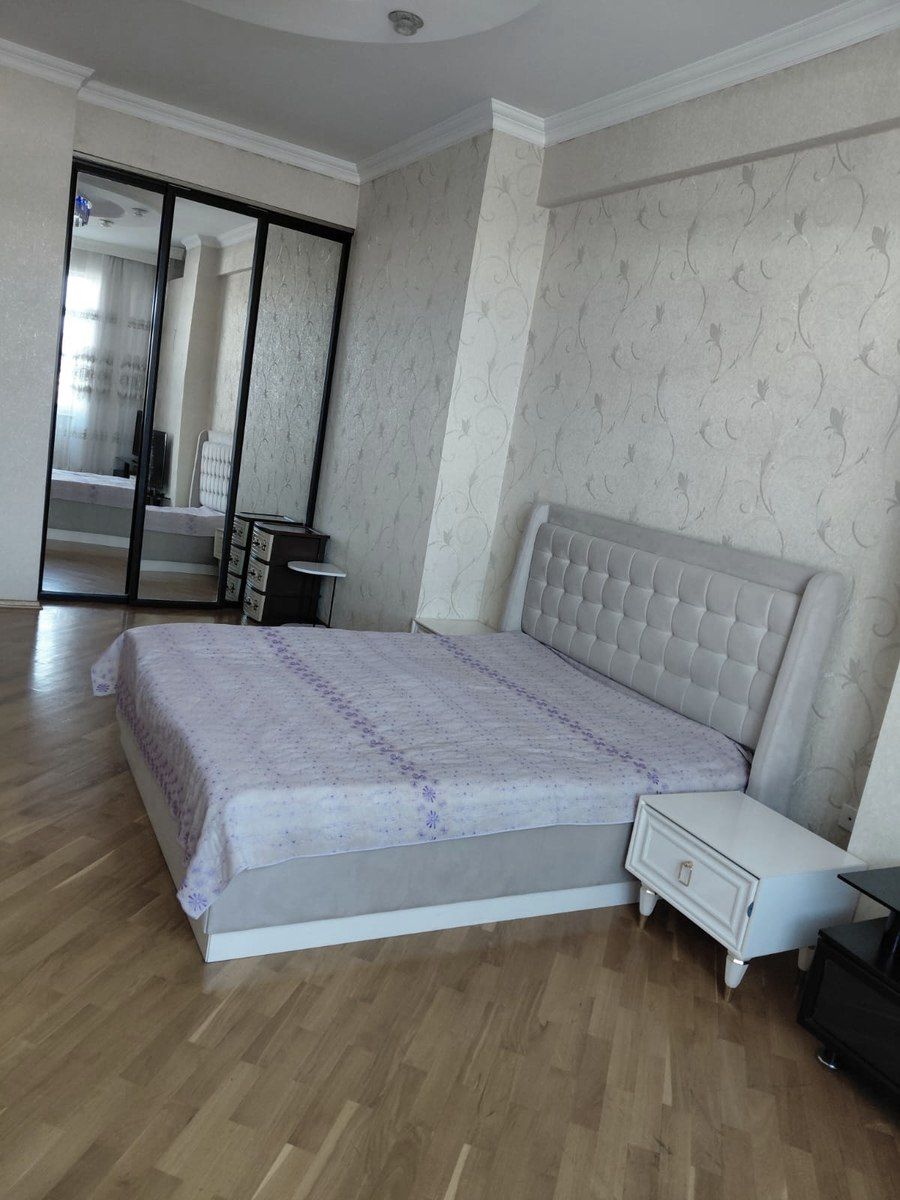 Satılır 3 otaqlı yeni tikili 170 m² — Mənzil, Bakı (8)
