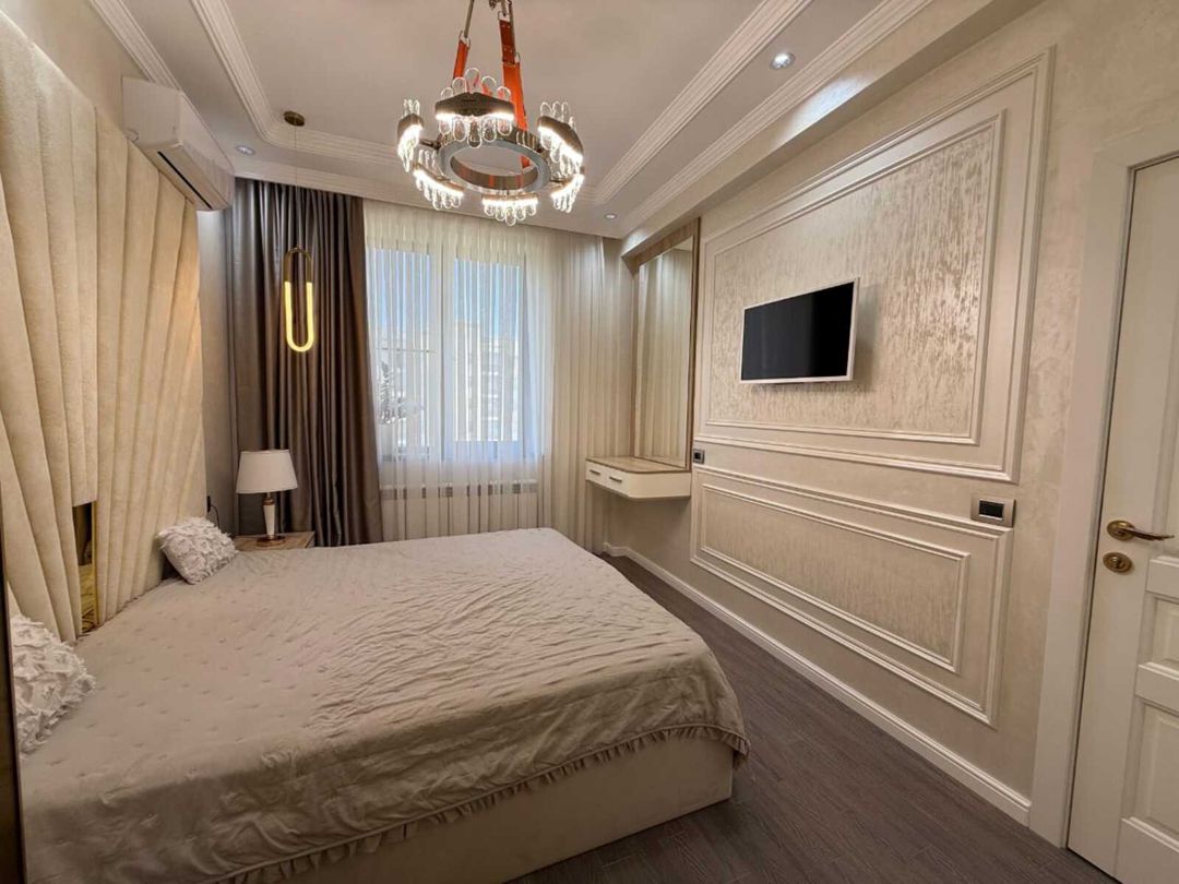 Satılır 4 otaqlı yeni tikili 130 m² — Mənzil, Bakı (9)