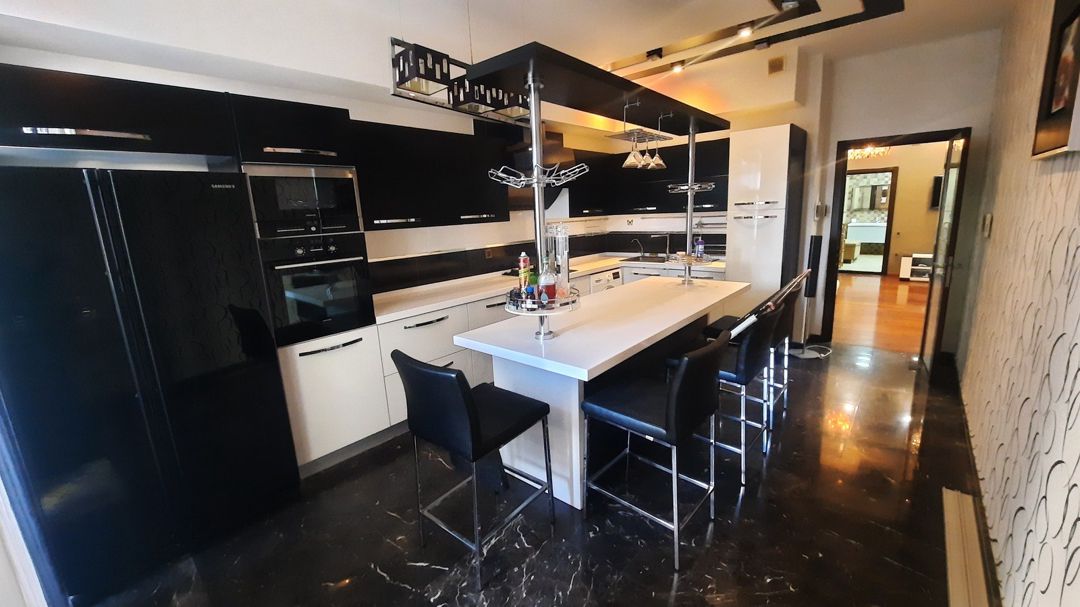 Satılır 4 otaqlı yeni tikili 214 m² — Mənzil, Bakı (6)