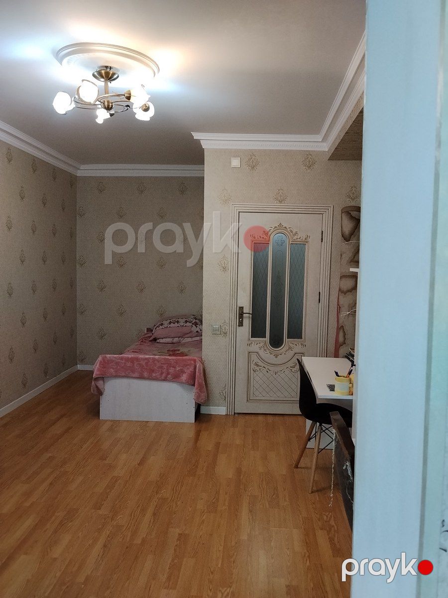 Satılır 2 otaqlı köhnə tikili 52 m² — Mənzil, Bakı (5)