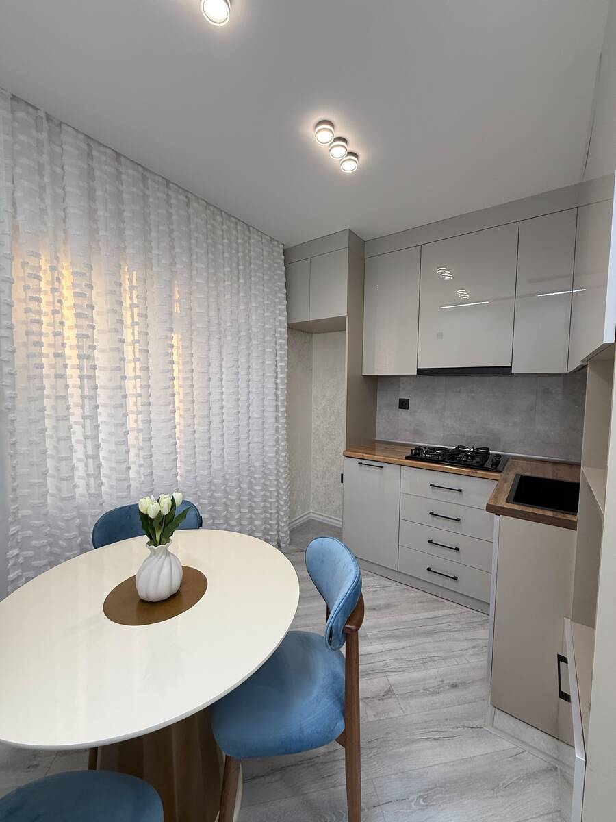 Satılır 2 otaqlı köhnə tikili 65 m² — Mənzil, Bakı (2)