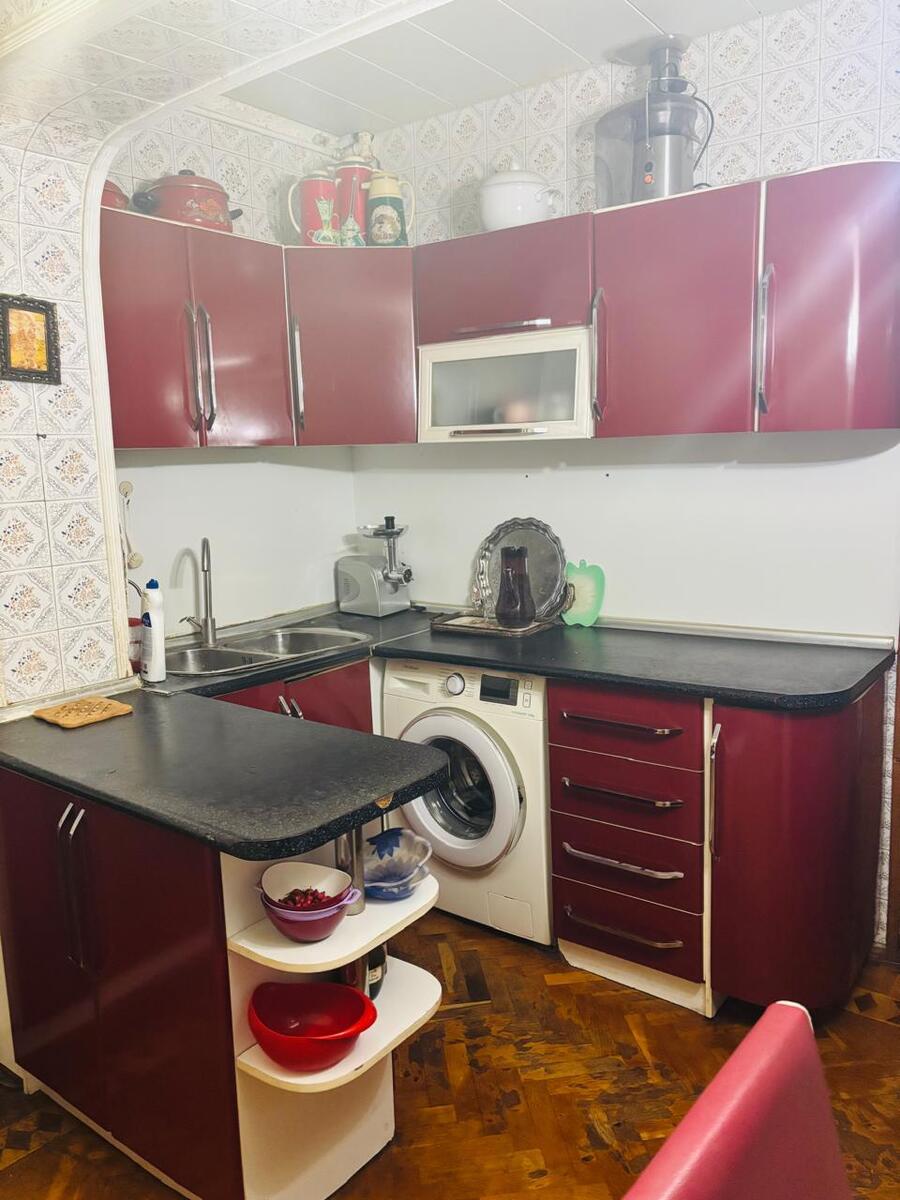 Satılır 5 otaqlı köhnə tikili 130 m² — Mənzil, Bakı (12)