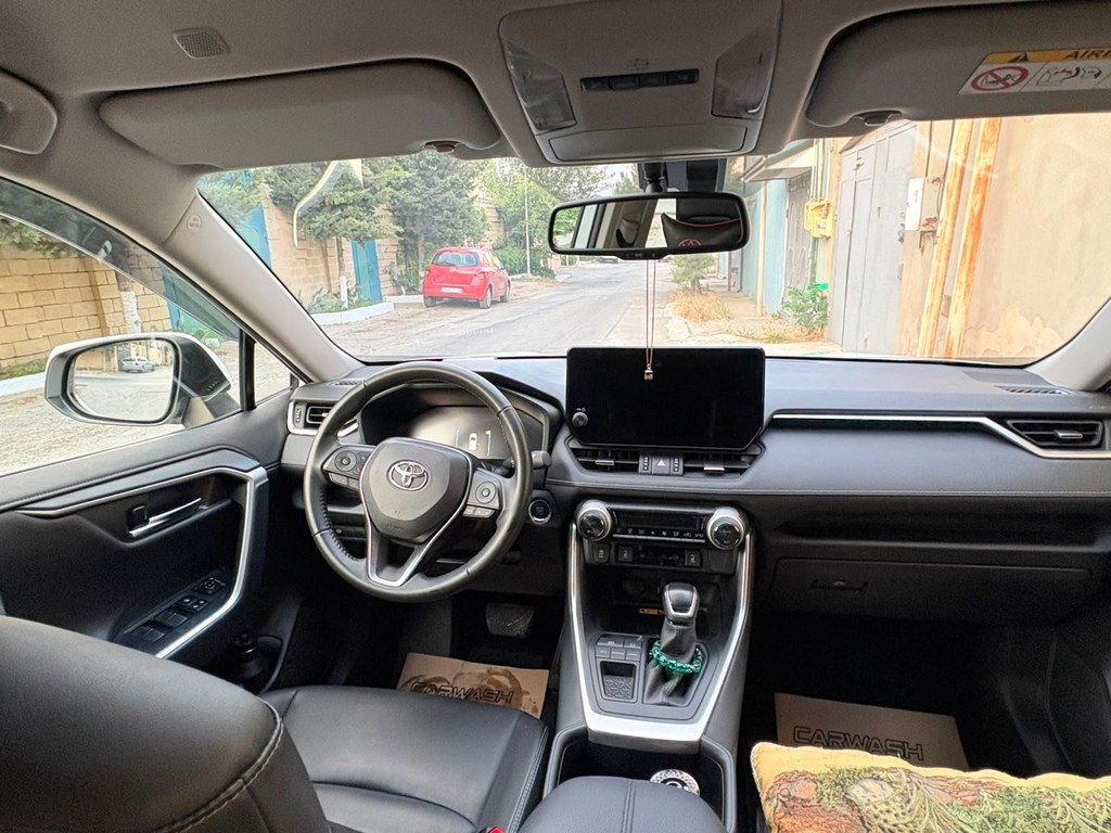 Toyota RAV4, 2.5 L, 2023 il, 43 000 km — Avtomobillər, Bakı (8)