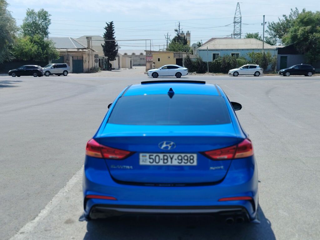 Hyundai Elantra: 1.6 l 2018 il Sedan — Avto, Sumqayıt (9)