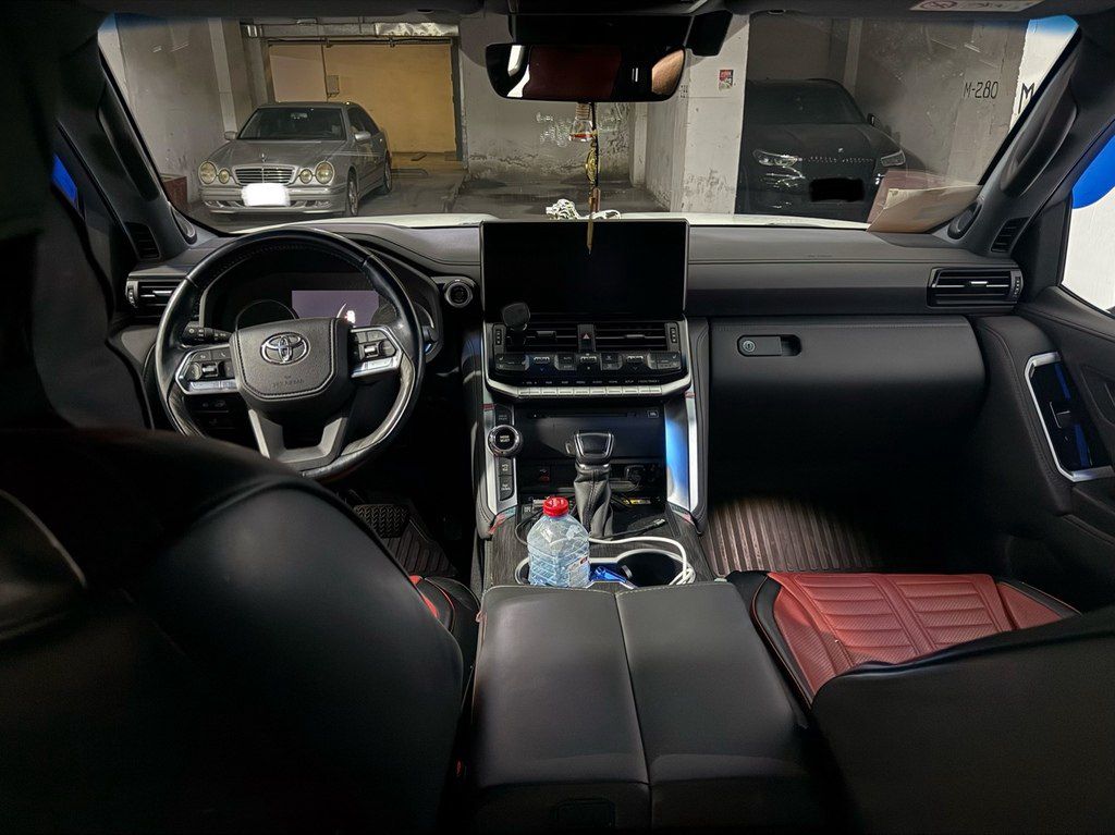 Toyota Land Cruiser, 3.5 L, 2021 il, 48 500 km — Avtomobillər, Bakı (7)