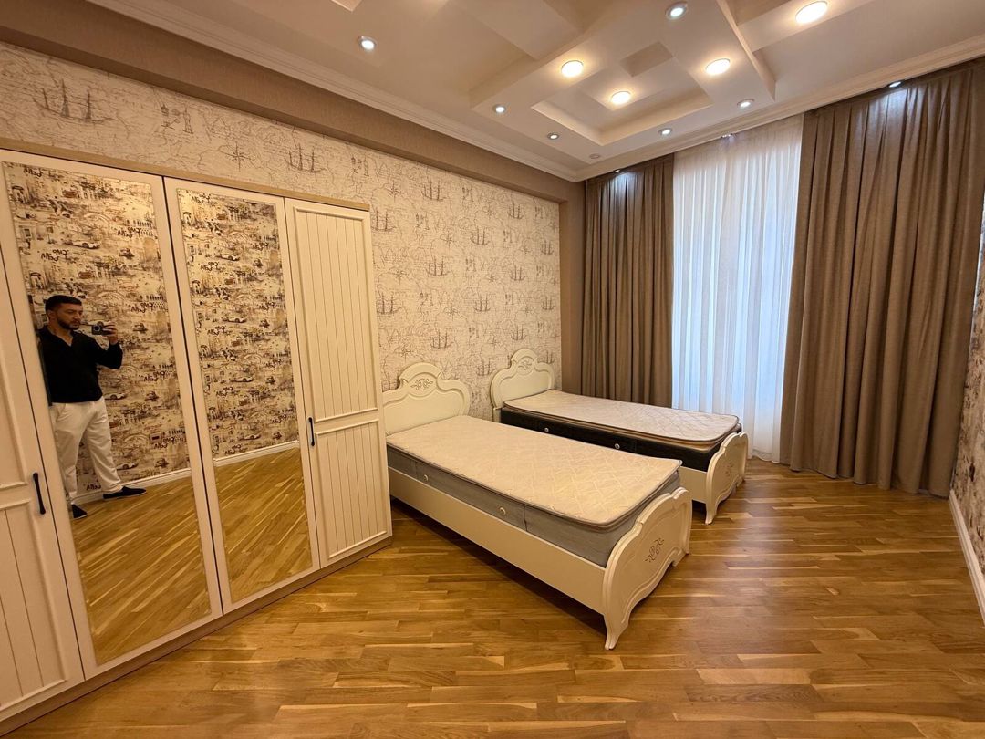 İcarəyə verilir 3 otaqlı yeni tikili 128 m² — Mənzil, Bakı (9)