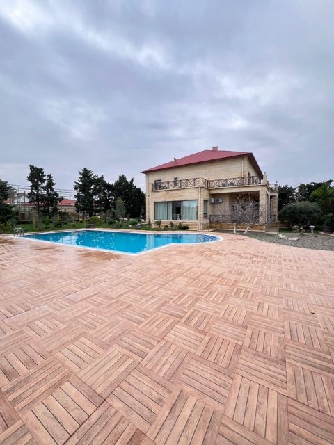 Satılır 7 otaqlı həyət evi/bağ evi 500 m² — Bakı