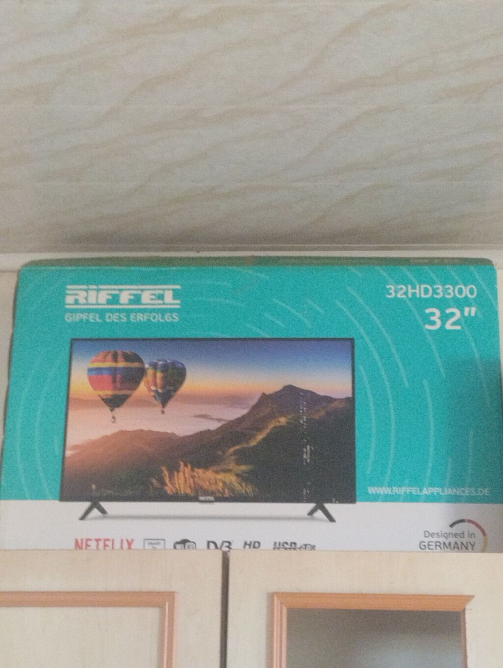 Yeni Televizor Riffle 82" HD (1366x768) — Televizorlar, Bakı