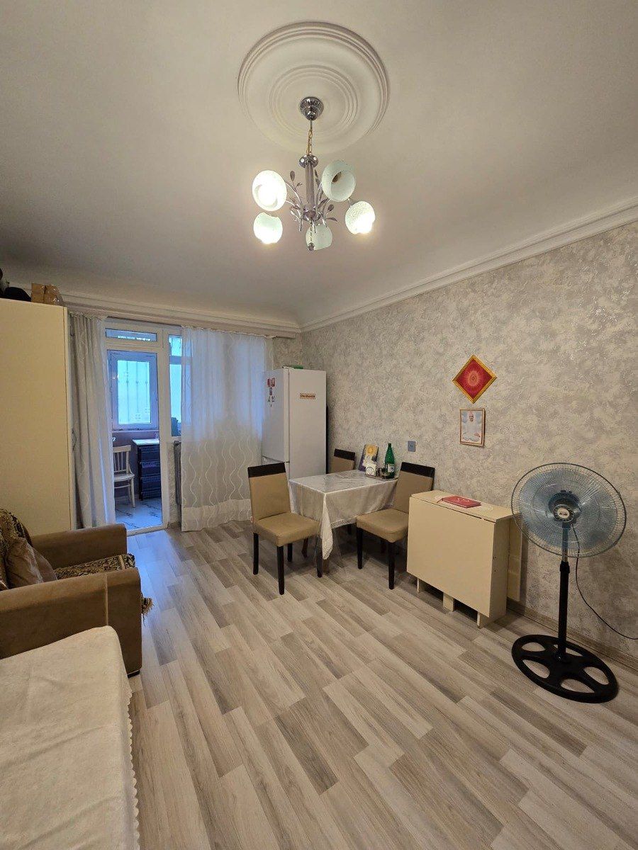 Satılır 2 otaqlı köhnə tikili 40 m² — Mənzil, Bakı (3)