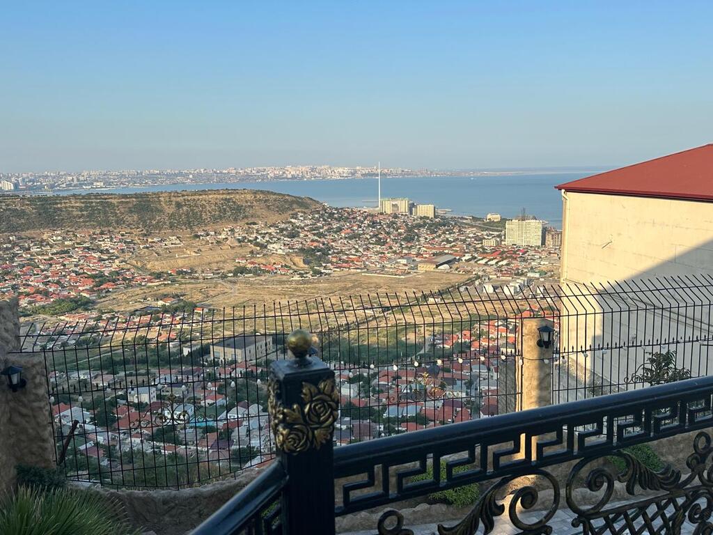 İcarəyə verilir 4 otaqlı həyət evi/bağ evi 400 m² — Ev, villa, Bakı (11)