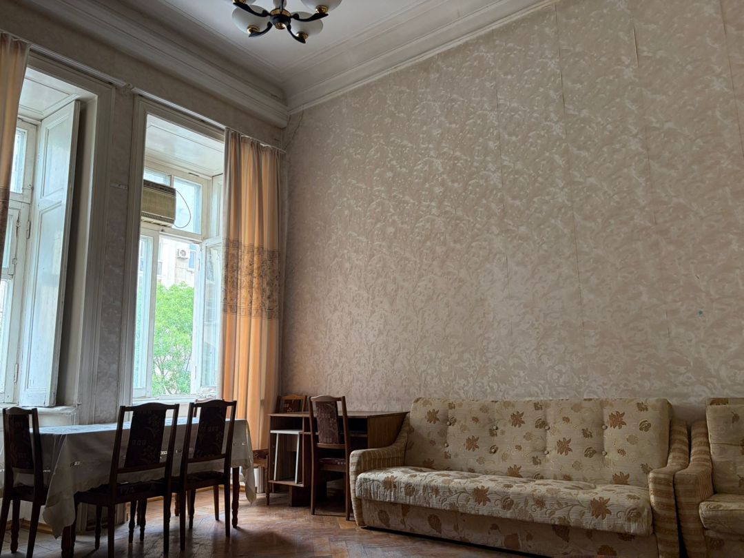 Satılır 1 otaqlı köhnə tikili 40 m² — Mənzil, Bakı (3)