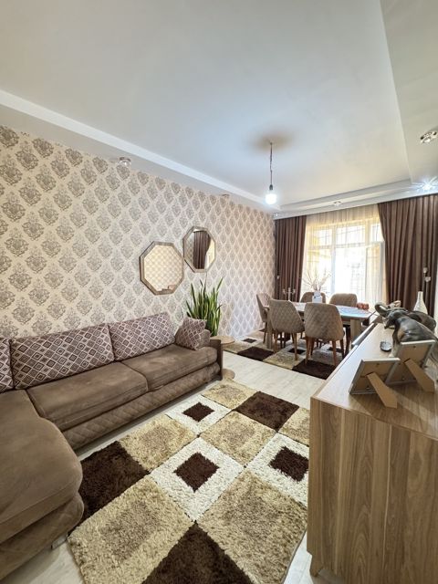 Satılır 3 otaqlı həyət evi/bağ evi 100 m² — Bakı