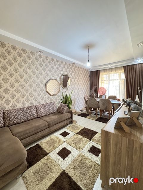 Satılır 3 otaqlı həyət evi/bağ evi 100 m²