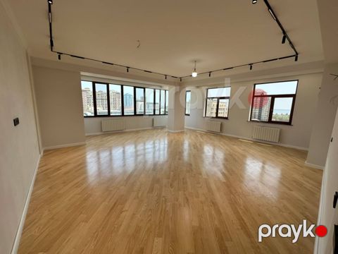 Satılır 4 otaqlı yeni tikili 211 m² — Bakı