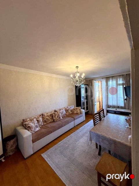 Satılır 3 otaqlı köhnə tikili 70 m²