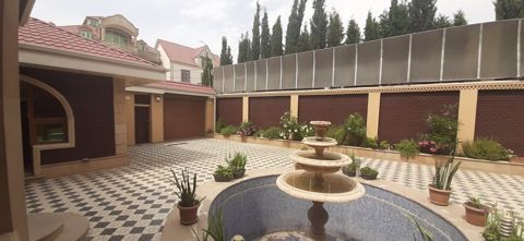 Satılır 7 otaqlı həyət evi/bağ evi 350 m² — Bakı
