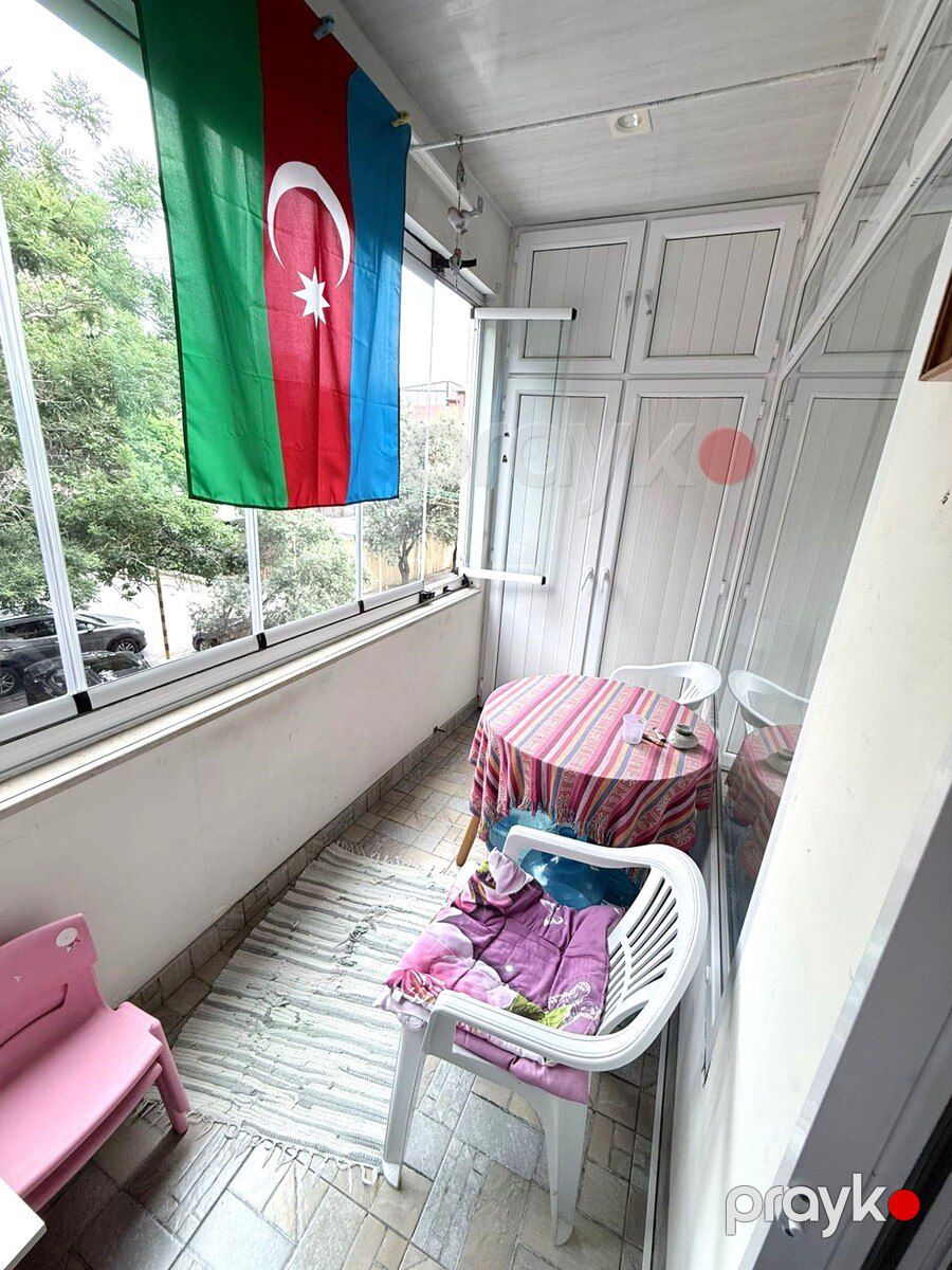 Satılır 4 otaqlı köhnə tikili 100 m² — Mənzil, Bakı (11)