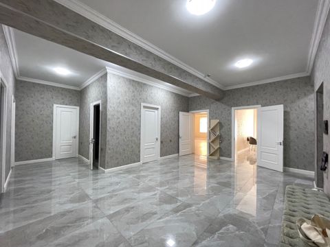 İcarəyə verilir 5 otaqlı ofis 220 m² — Bakı