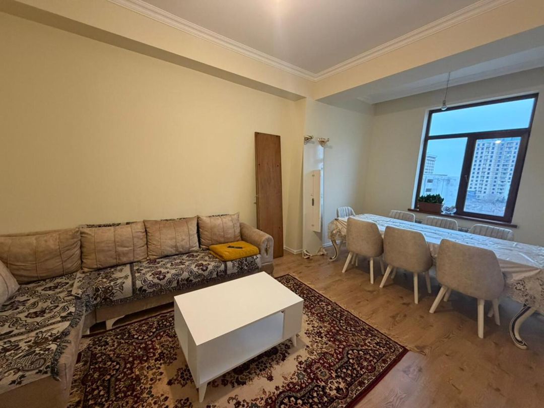 Satılır 4 otaqlı yeni tikili 130 m² — Mənzil, Bakı (2)