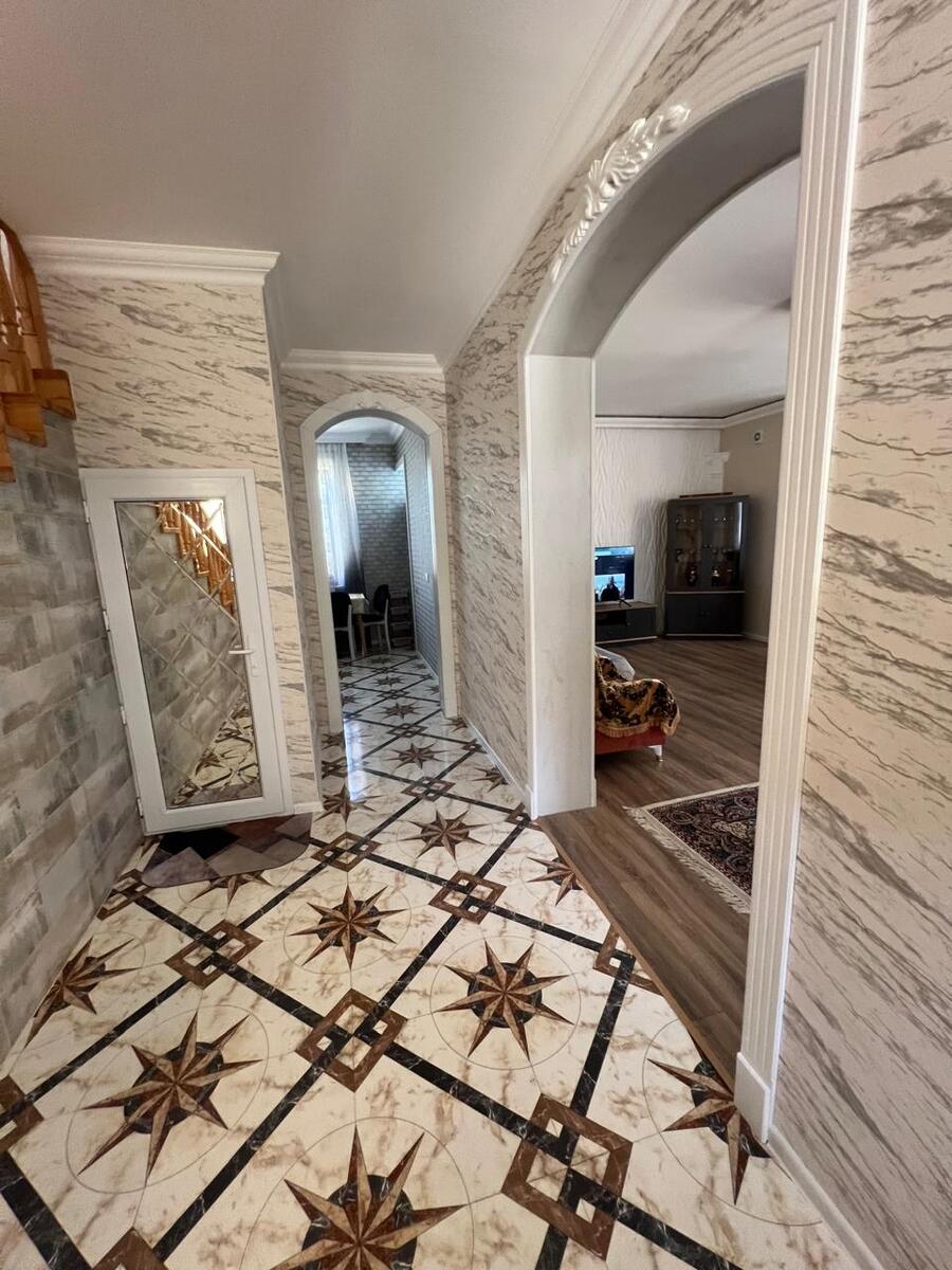 İcarəyə verilir 4 otaqlı həyət evi/bağ evi 200 m² — Ev, villa, Quba (10)