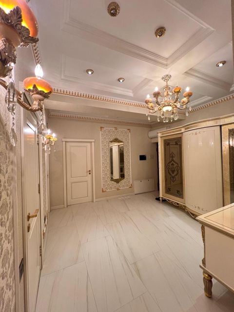 Satılır 3 otaqlı yeni tikili 121 m² — Bakı