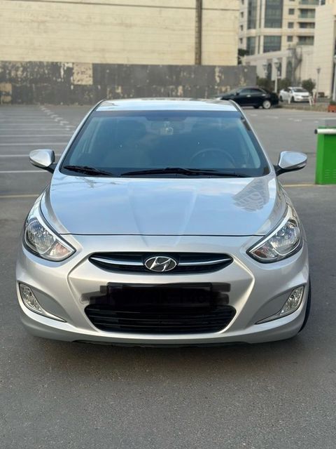 Hyundai Accent, 1.4 L, 2015 il, 215 000 km — Bakı
