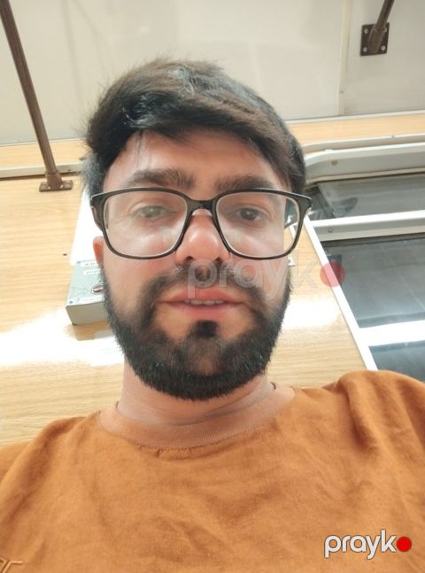 Salam sabahınız xeyir olsun özüne otağ yoldaş ev axtarıram metro — Digah