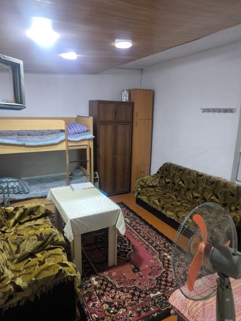 İcarəyə verilir 1 otaqlı köhnə tikili 36 m² — Bakı