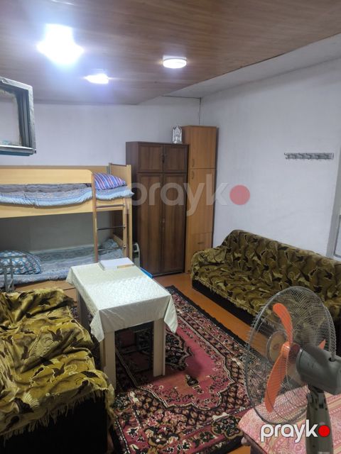 İcarəyə verilir 1 otaqlı köhnə tikili 36 m²