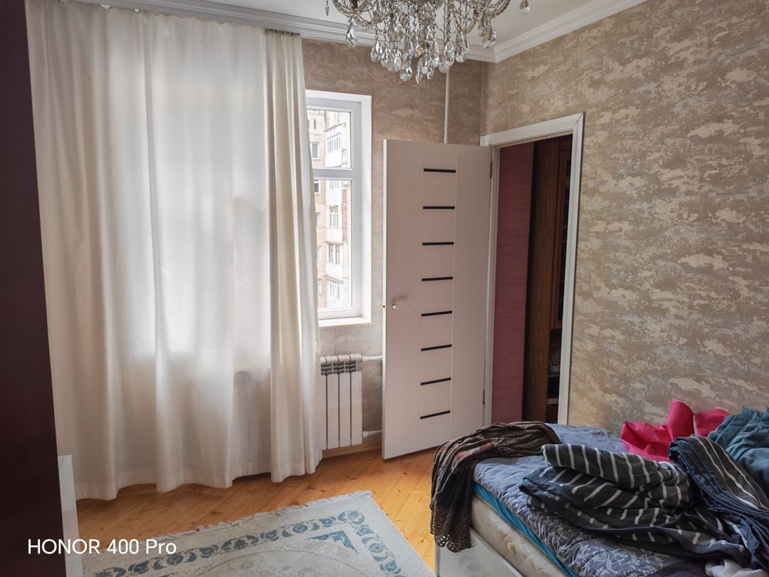 İcarəyə verilir 4 otaqlı köhnə tikili 80 m² — Mənzil, Bakı (4)