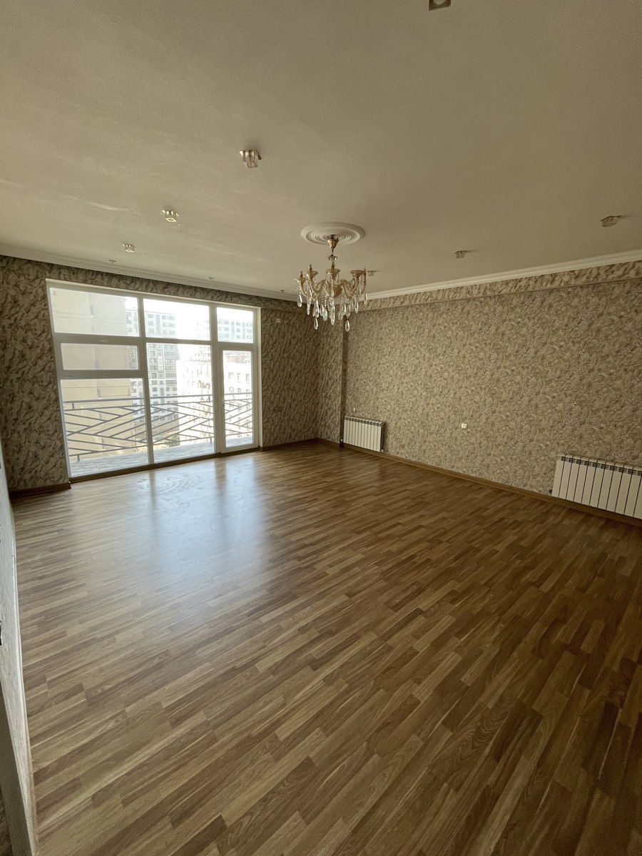 Satılır 3 otaqlı yeni tikili 145 m² — Mənzil, Bakı (5)