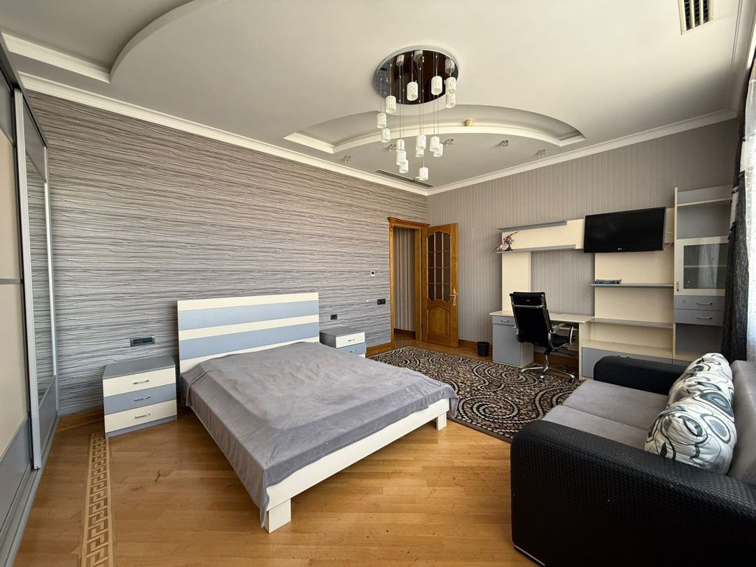 İcarəyə verilir 4 otaqlı yeni tikili 210 m² — Mənzil, Bakı (7)