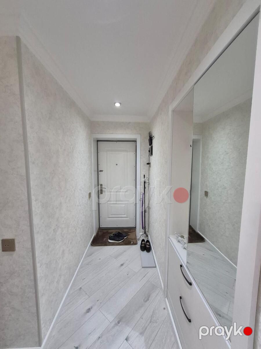 Satılır 2 otaqlı köhnə tikili 55 m² — Mənzil, Bakı (10)