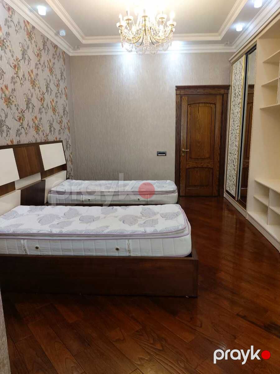 Satılır 3 otaqlı yeni tikili 160 m² — Mənzil, Bakı (7)
