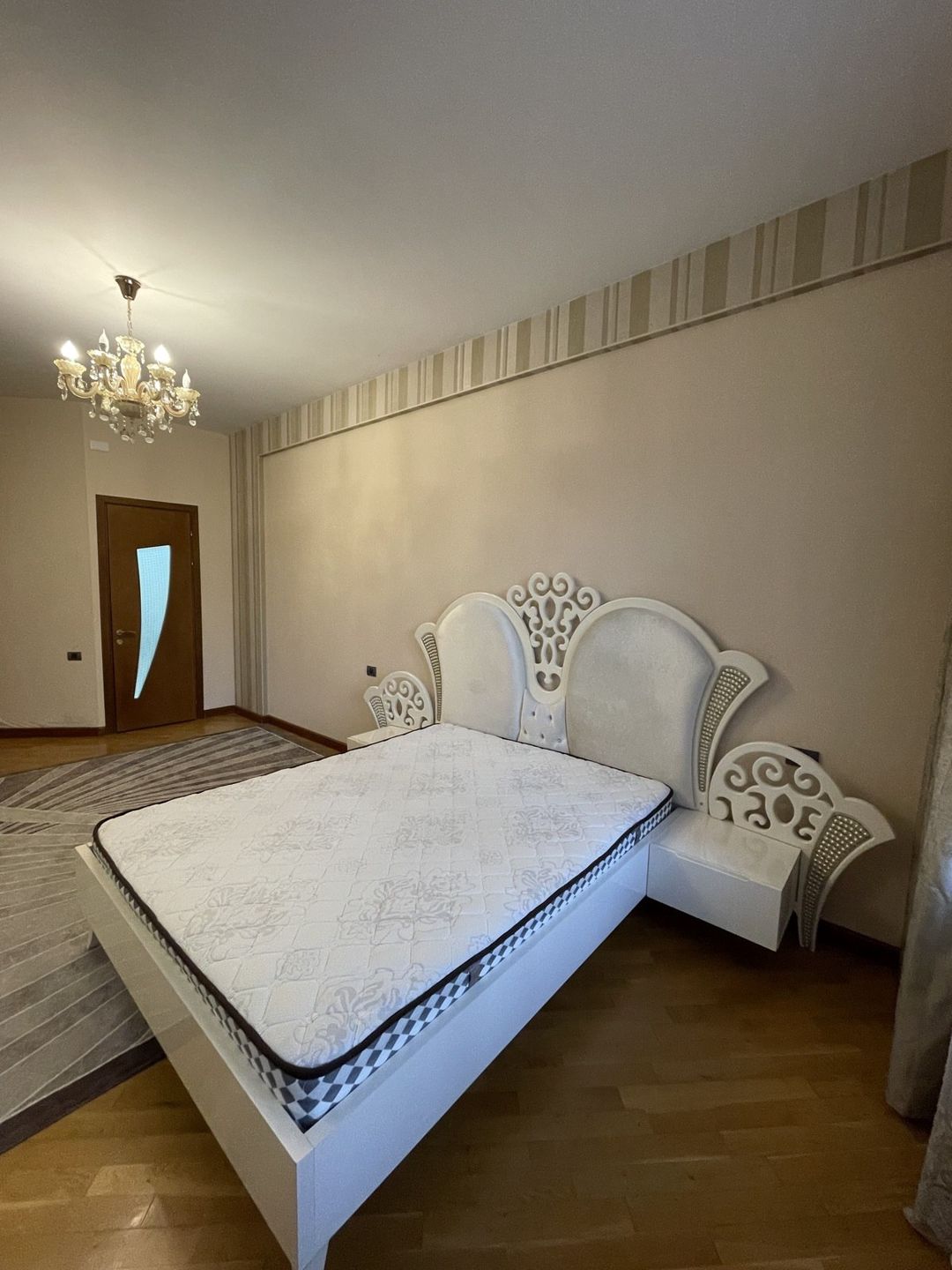 İcarəyə verilir 3 otaqlı yeni tikili 220 m² — Mənzil, Bakı (4)