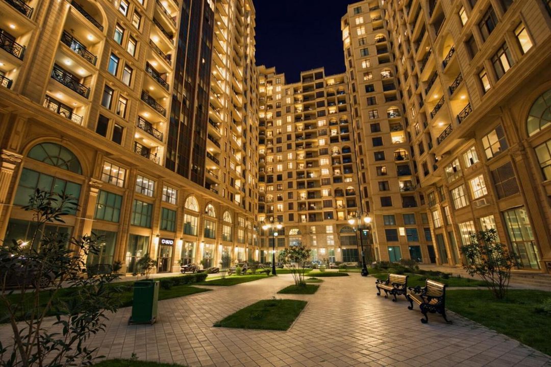 Satılır 4 otaqlı yeni tikili 210 m² — Mənzil, Bakı (2)