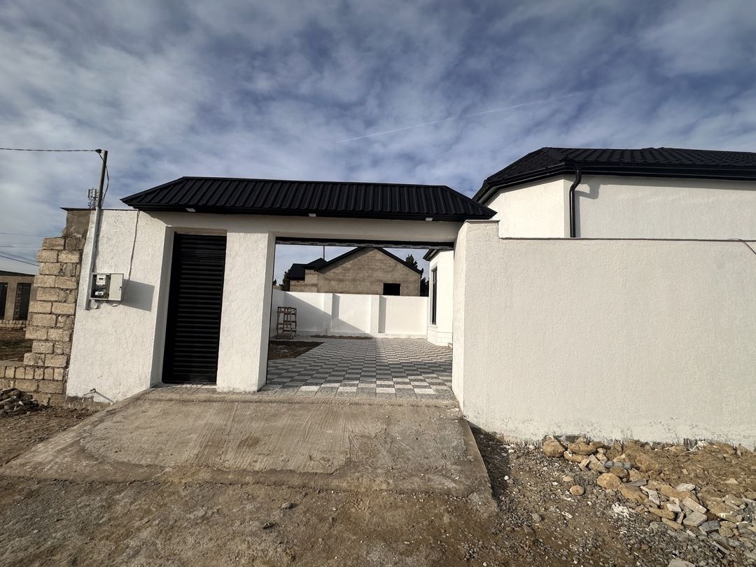 Satılır 4 otaqlı həyət evi/bağ evi 130 m² — Ev, villa, Bakı (3)