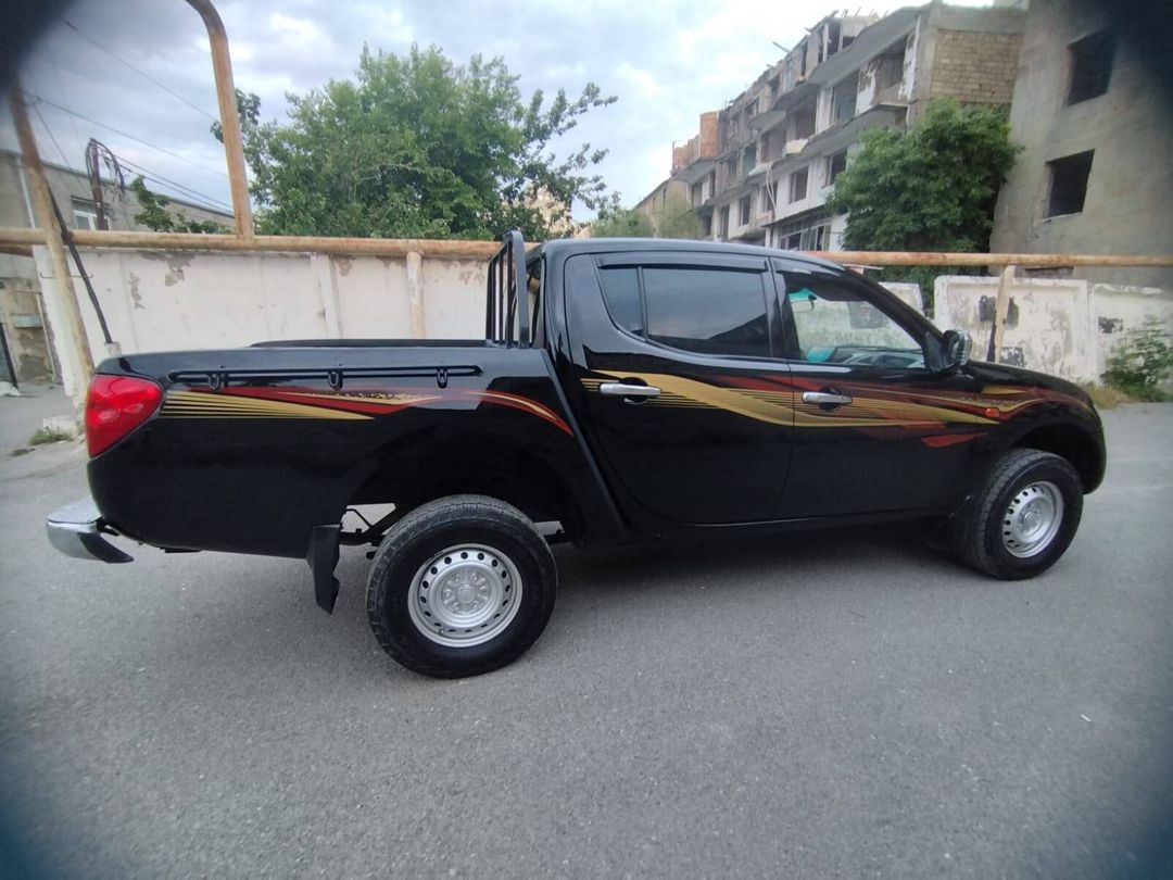 Mitsubishi L 200, 2010 il — Avtomobillər, Bakı (6)