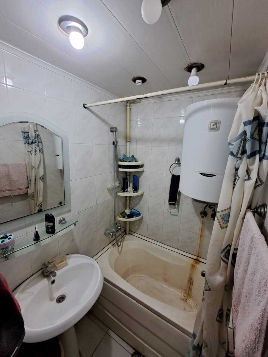 Satılır 3 otaqlı köhnə tikili 75 m² — Mənzil, Bakı (9)